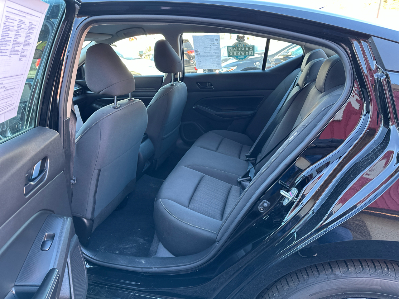 Nissan Altima 2.5 SV Sedan 2024