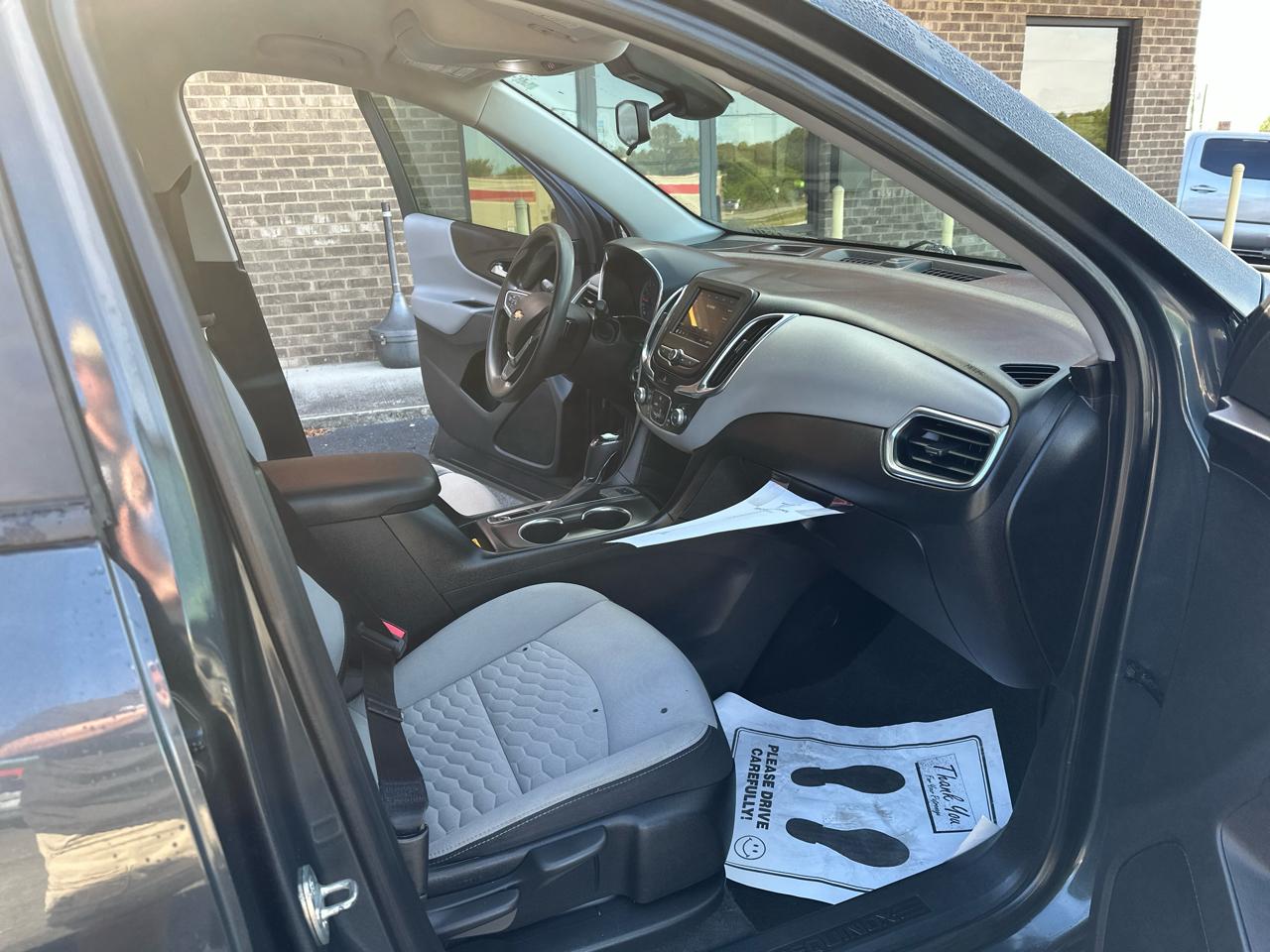 Chevrolet Equinox AWD 4dr LS w/1FL 2020