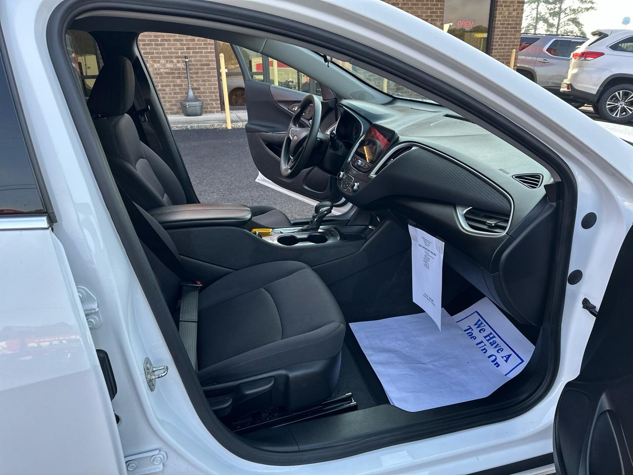 Chevrolet Malibu 4dr Sdn 1LT 2023