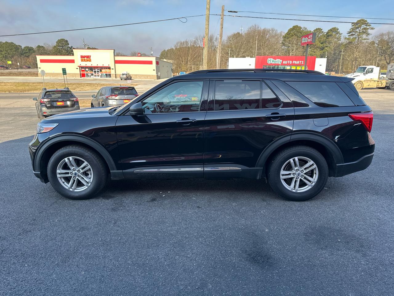 Ford Explorer XLT RWD 2022