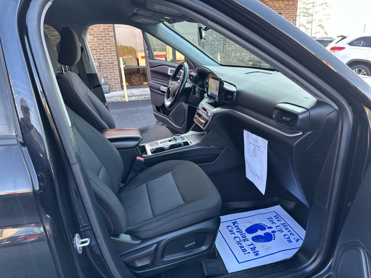 Ford Explorer XLT RWD 2022