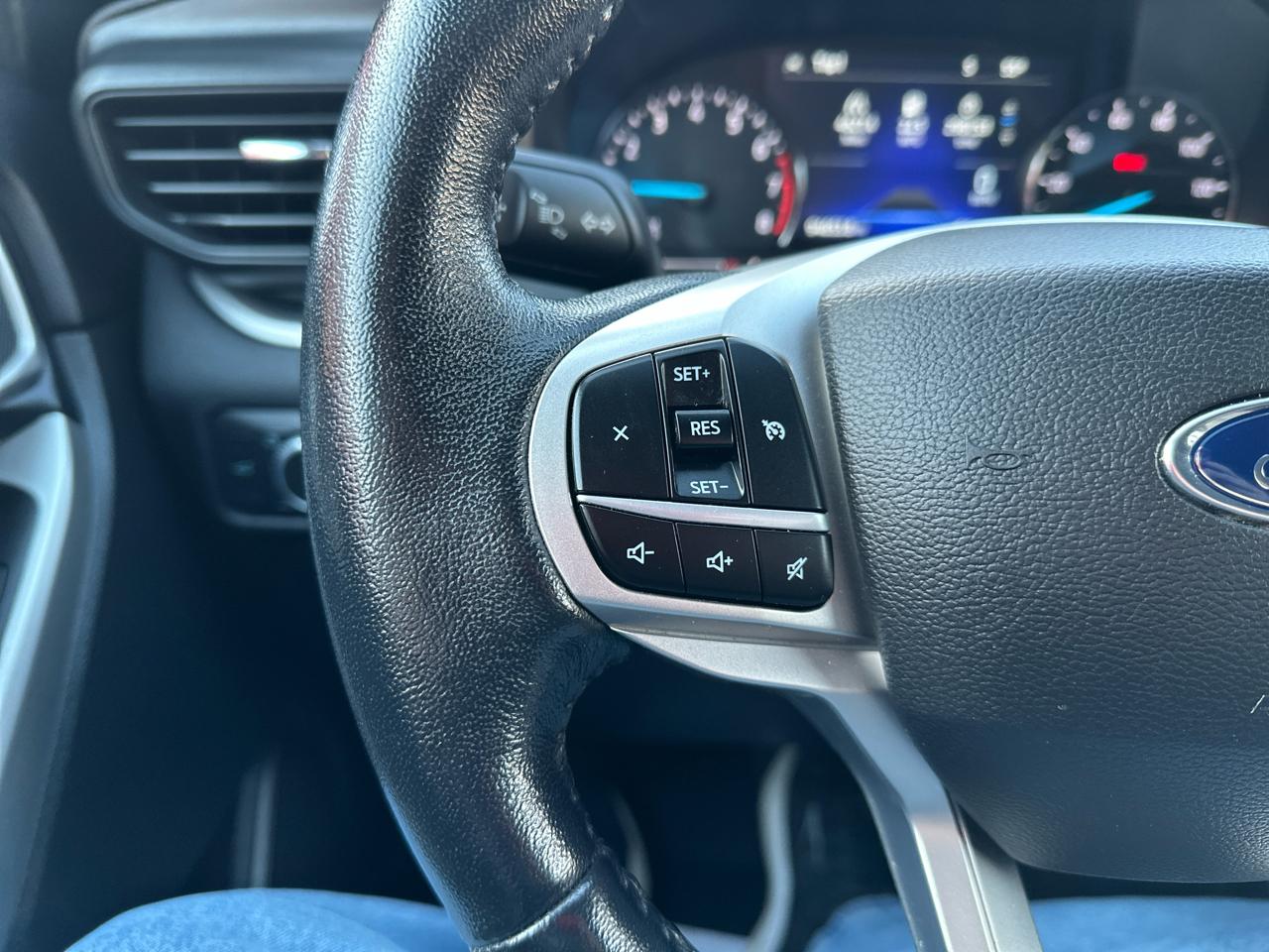 Ford Explorer XLT RWD 2022