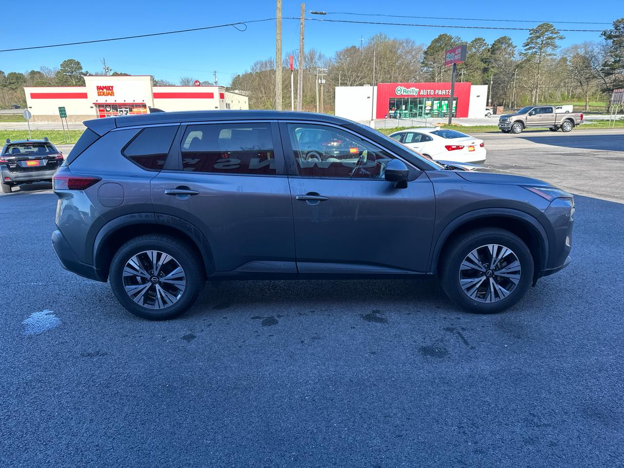 Nissan Rogue FWD SV 2022