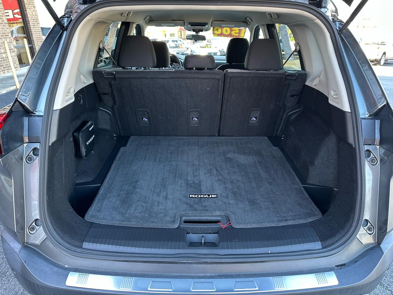 Nissan Rogue FWD SV 2022