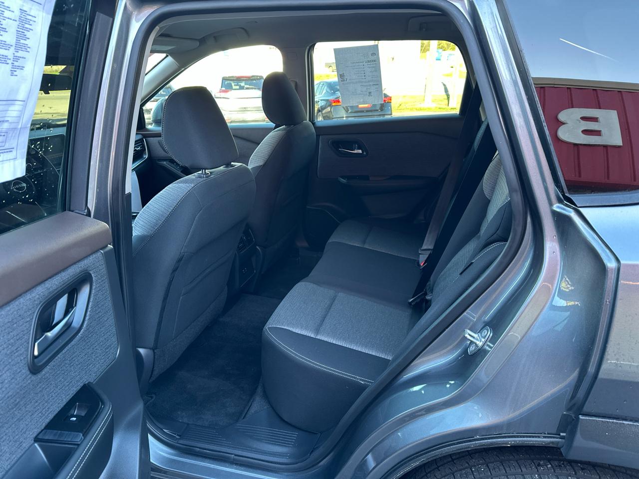 Nissan Rogue FWD SV 2022