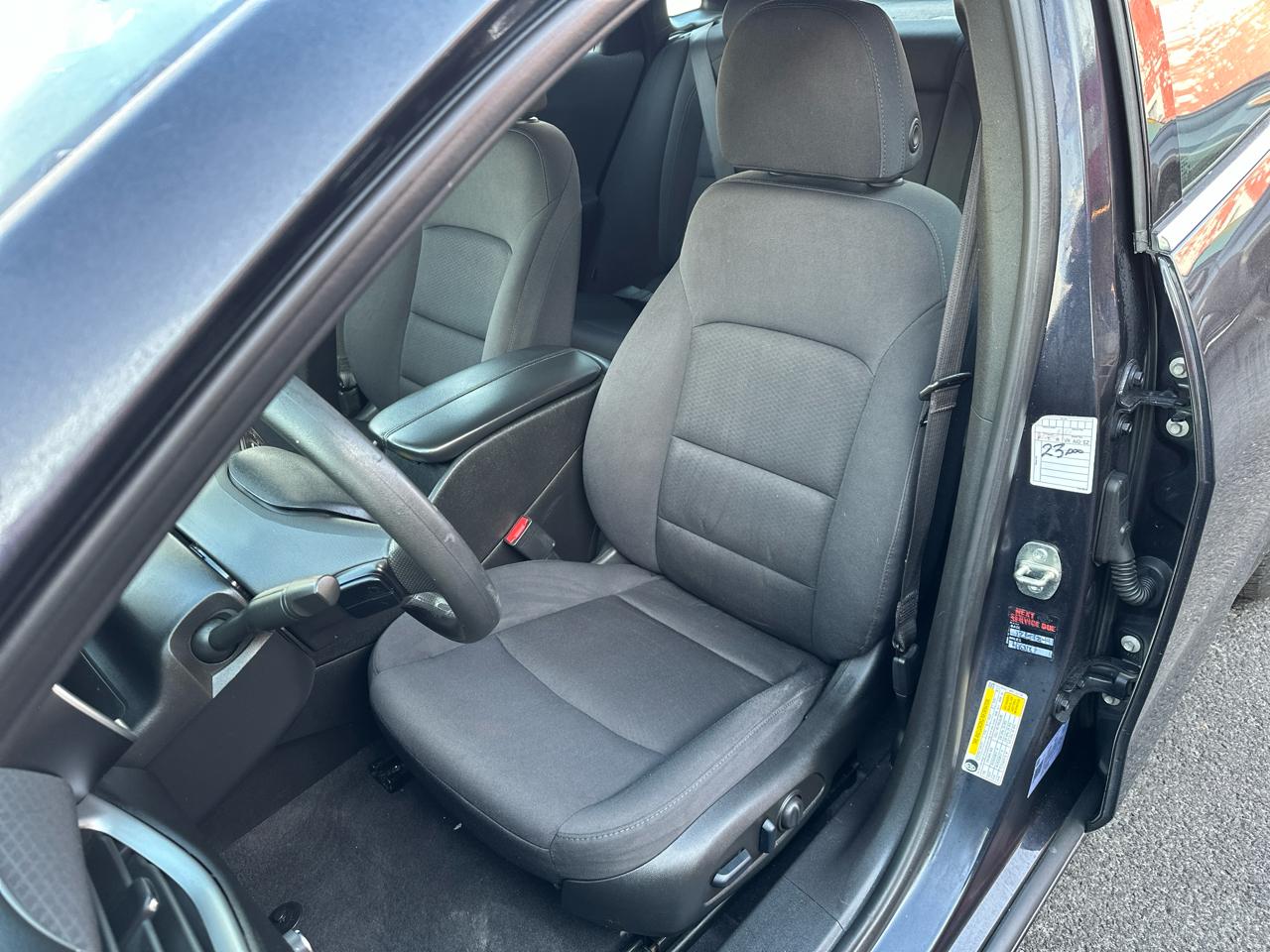 Chevrolet Malibu 4dr Sdn 1LT 2023