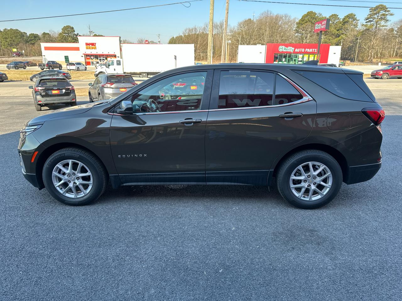 Chevrolet Equinox FWD 4dr LT w/1LT 2023