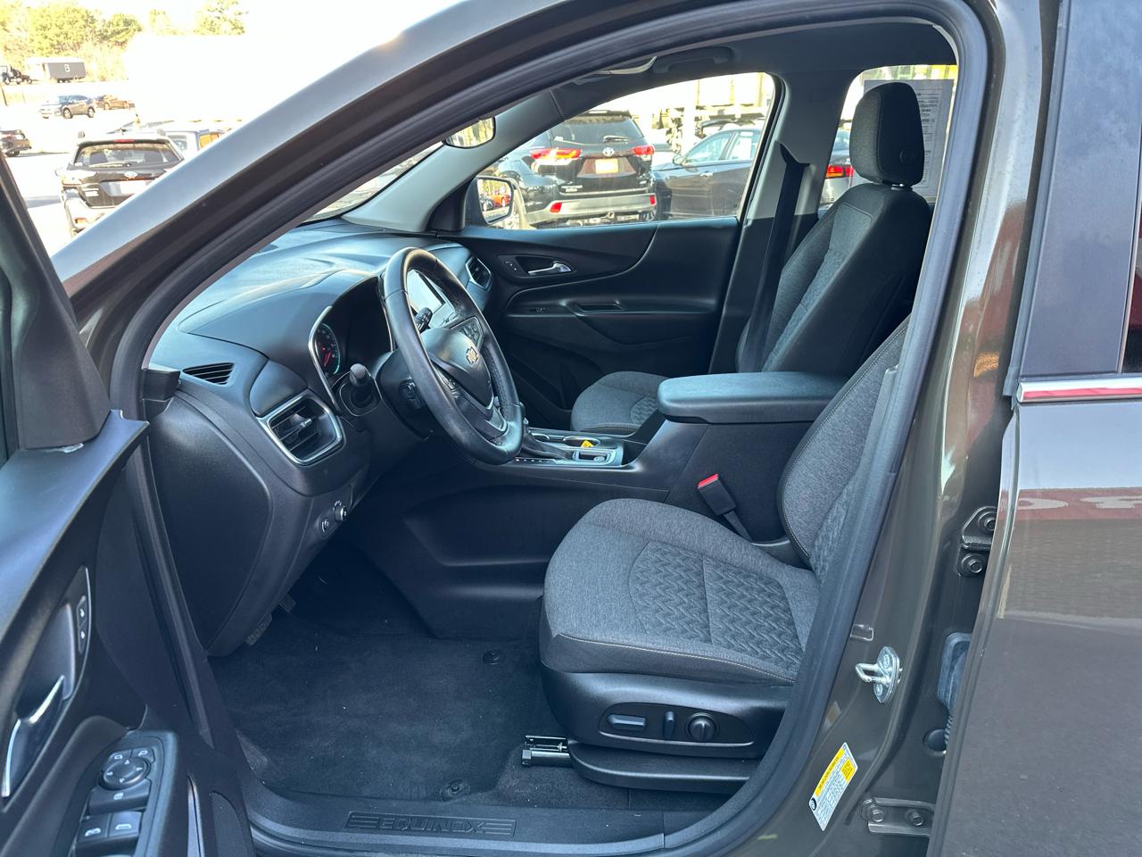 Chevrolet Equinox FWD 4dr LT w/1LT 2023