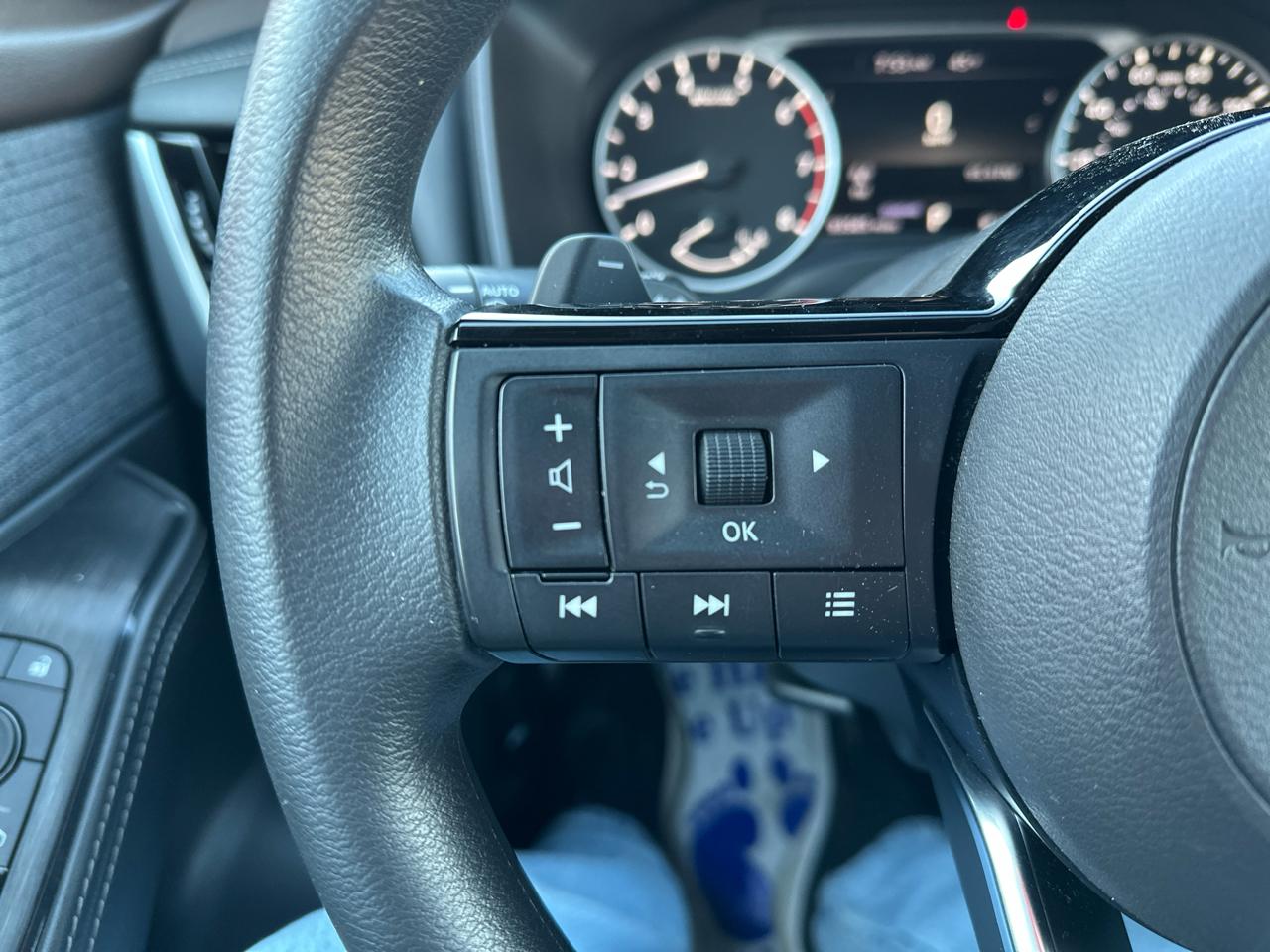 Nissan Rogue FWD SV 2021