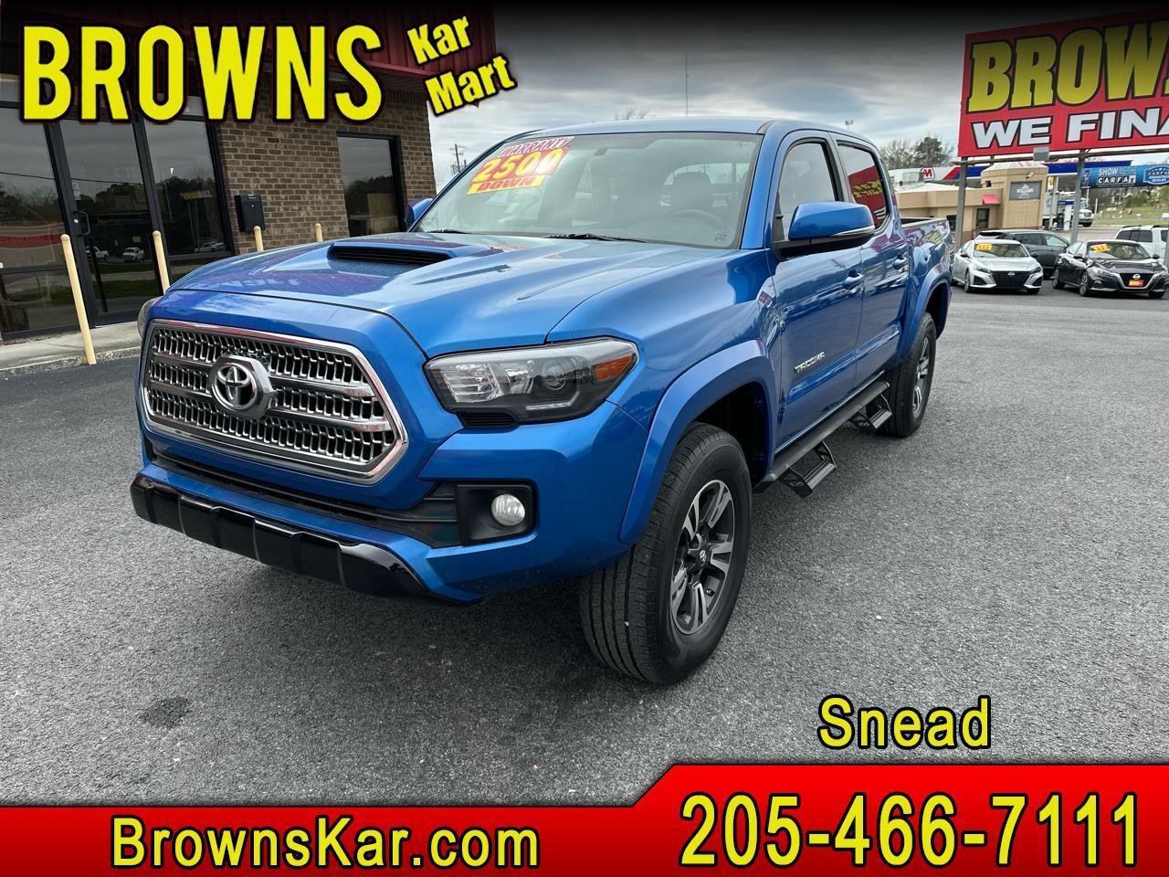 2017 Toyota Tacoma SR5 Double Cab 5' Bed V6 4x2 AT (Natl)