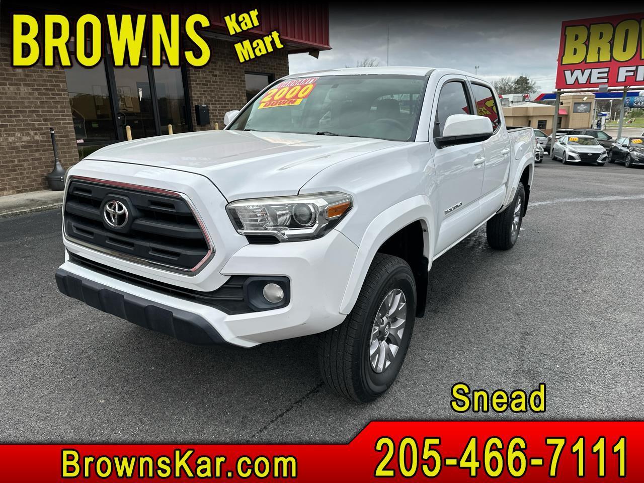 2017 Toyota Tacoma SR5 Double Cab 5' Bed V6 4x2 AT (Natl)