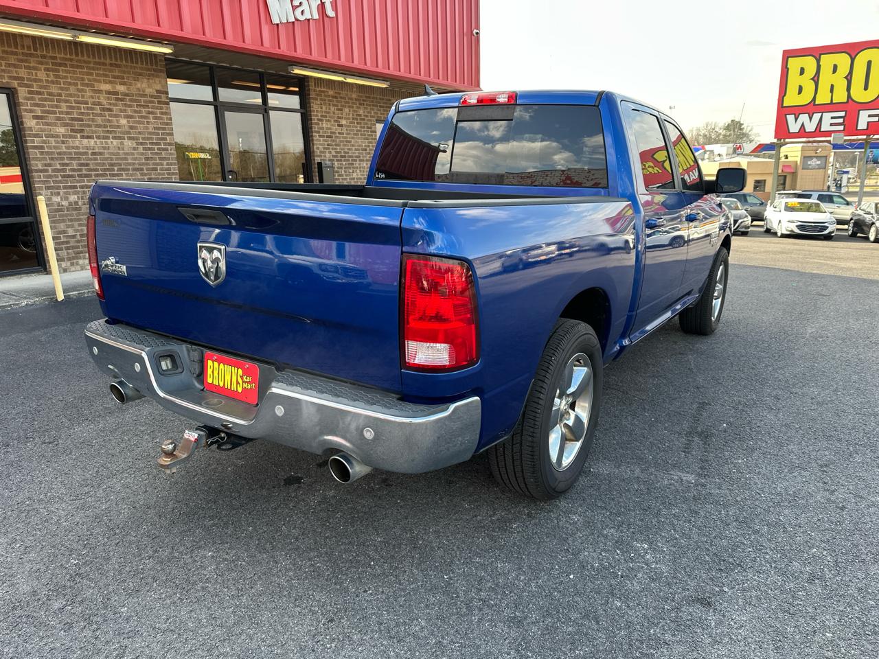 RAM 1500 Classic Big Horn 4x2 Crew Cab 5'7" Box 2019