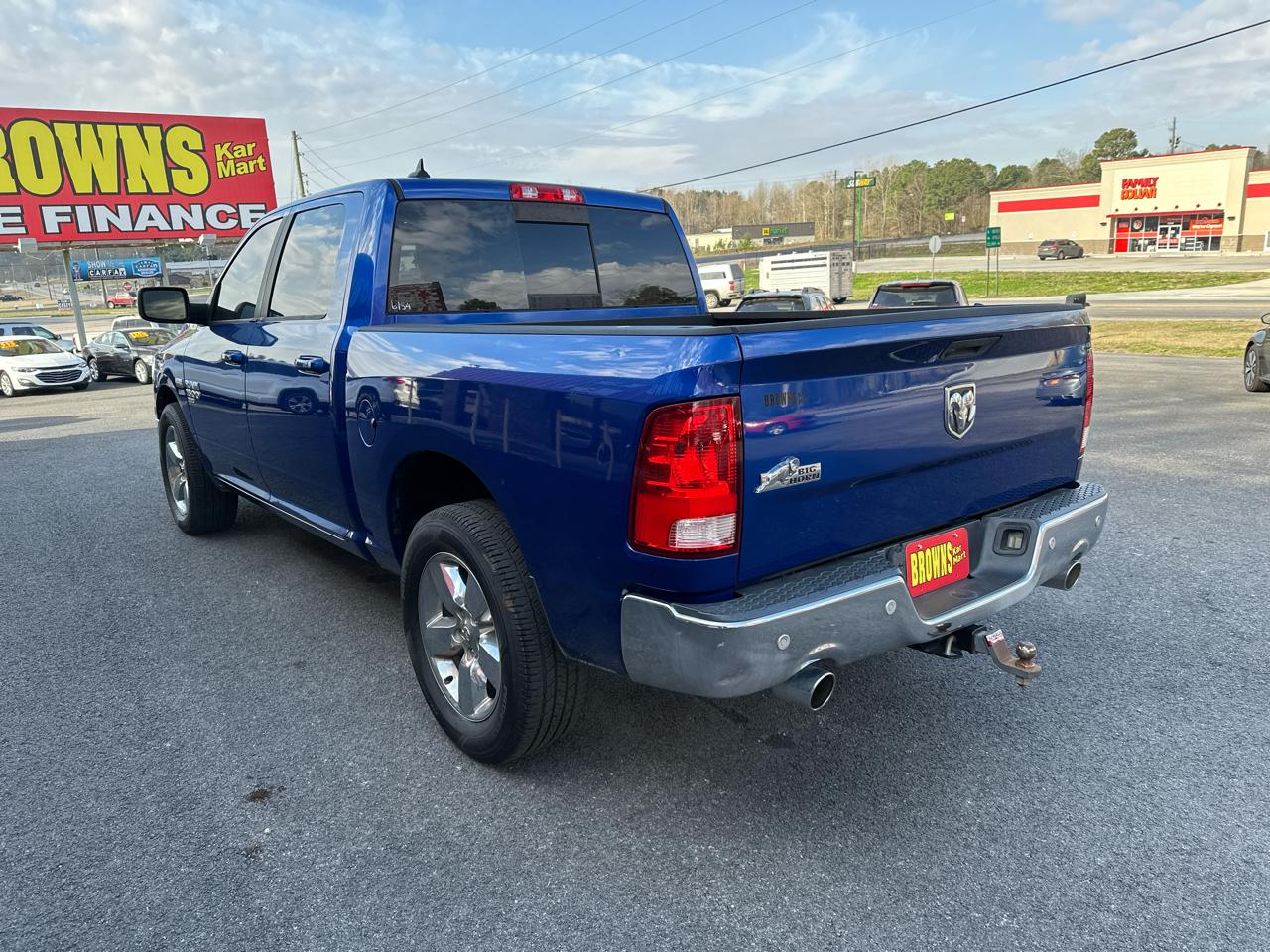 RAM 1500 Classic Big Horn 4x2 Crew Cab 5'7" Box 2019