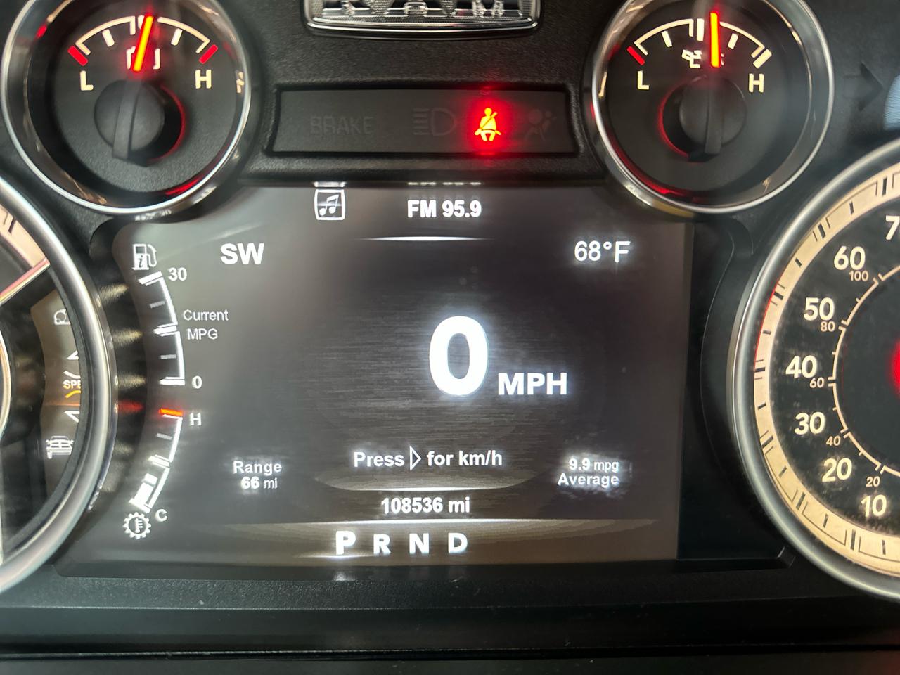 RAM 1500 Classic Big Horn 4x2 Crew Cab 5'7" Box 2019