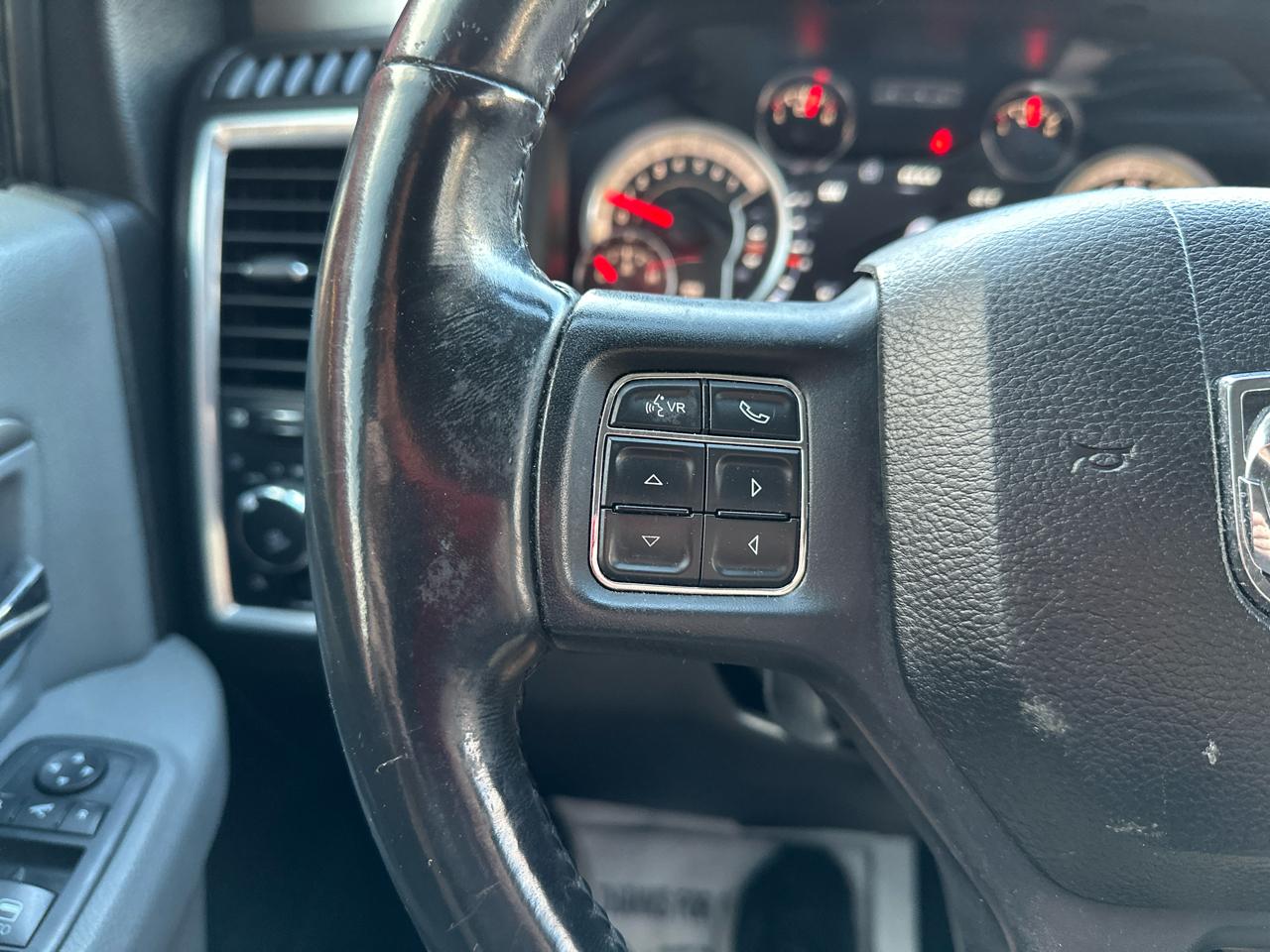 RAM 1500 Classic Big Horn 4x2 Crew Cab 5'7" Box 2019