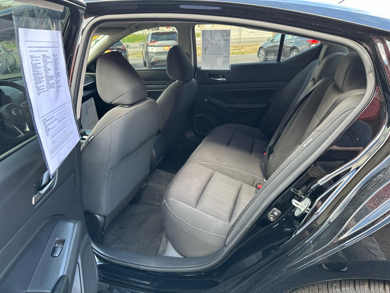 Nissan Altima 2.5 S Sedan 2021