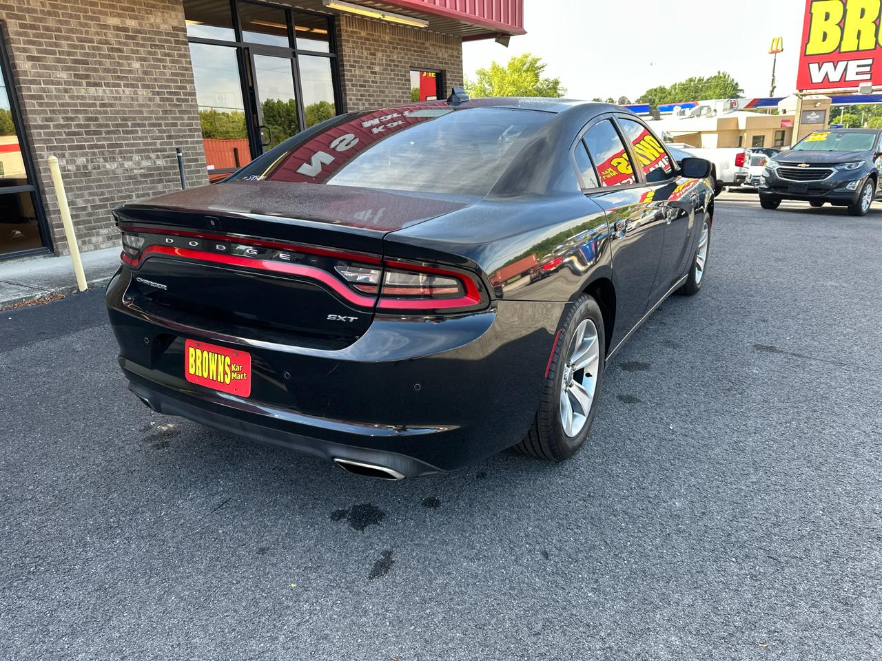 Dodge Charger SXT Plus RWD 2018