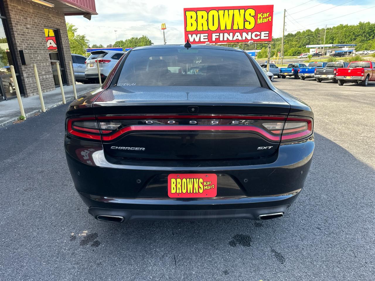 Dodge Charger SXT Plus RWD 2018
