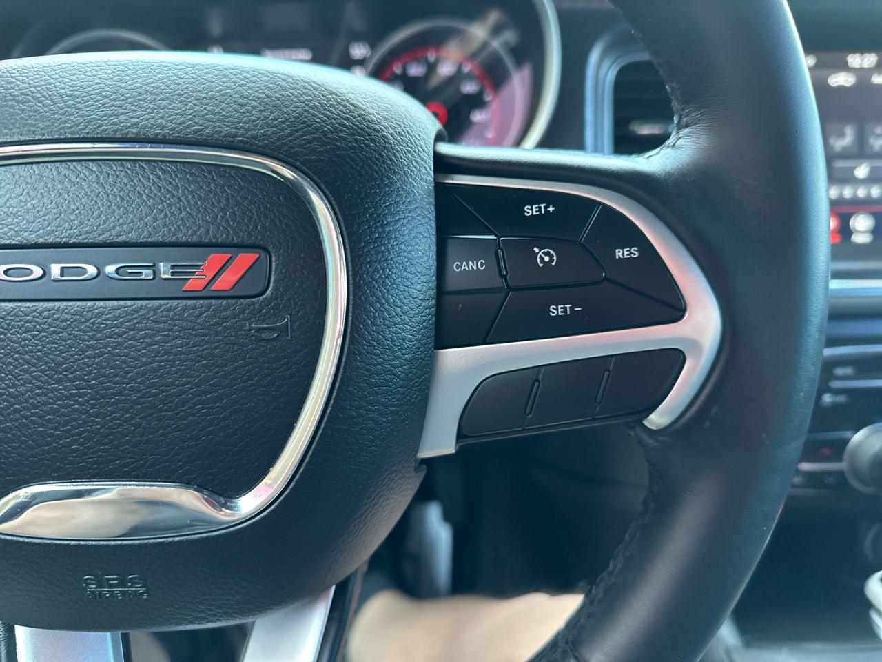 Dodge Charger SXT Plus RWD 2018