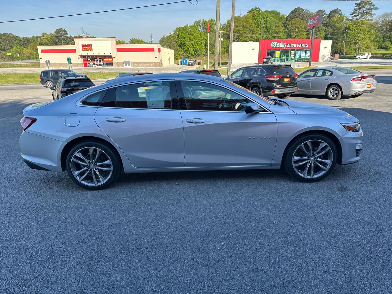 Chevrolet Malibu 4dr Sdn LT 2022