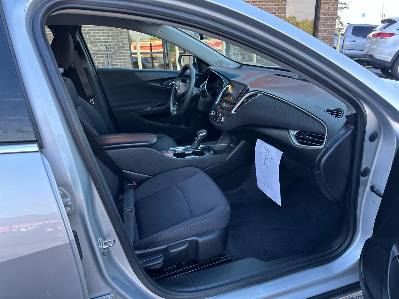 Chevrolet Malibu 4dr Sdn LT 2022