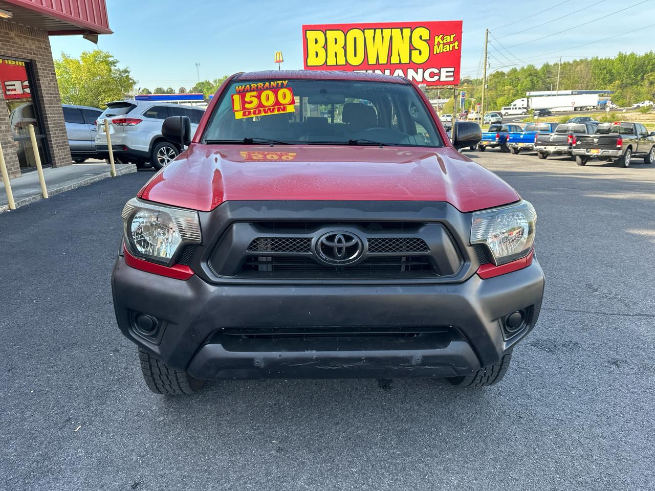 Toyota Tacoma 2WD Double Cab I4 AT (Natl) 2015