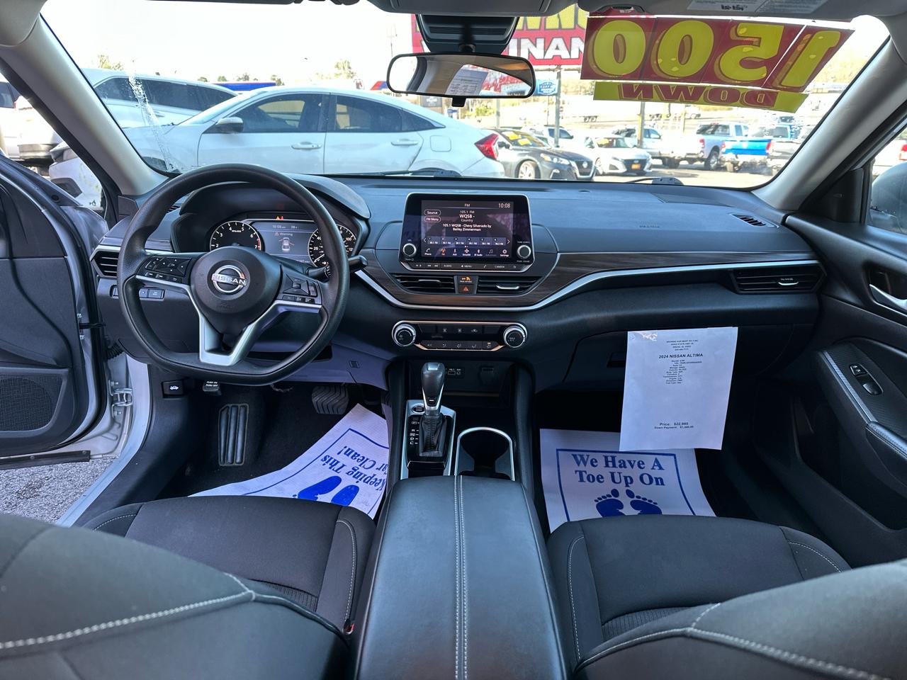 Nissan Altima 2.5 SV Sedan 2024