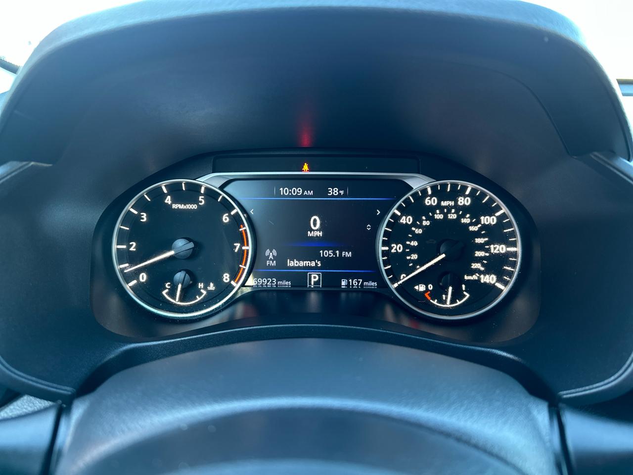 Nissan Altima 2.5 SV Sedan 2024