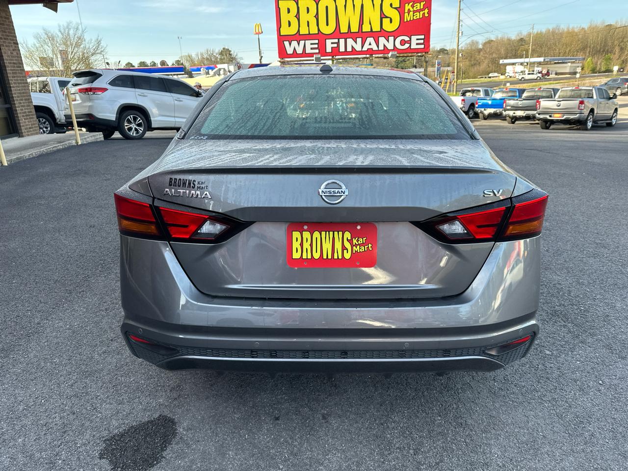 Nissan Altima 2.5 SV Sedan 2022