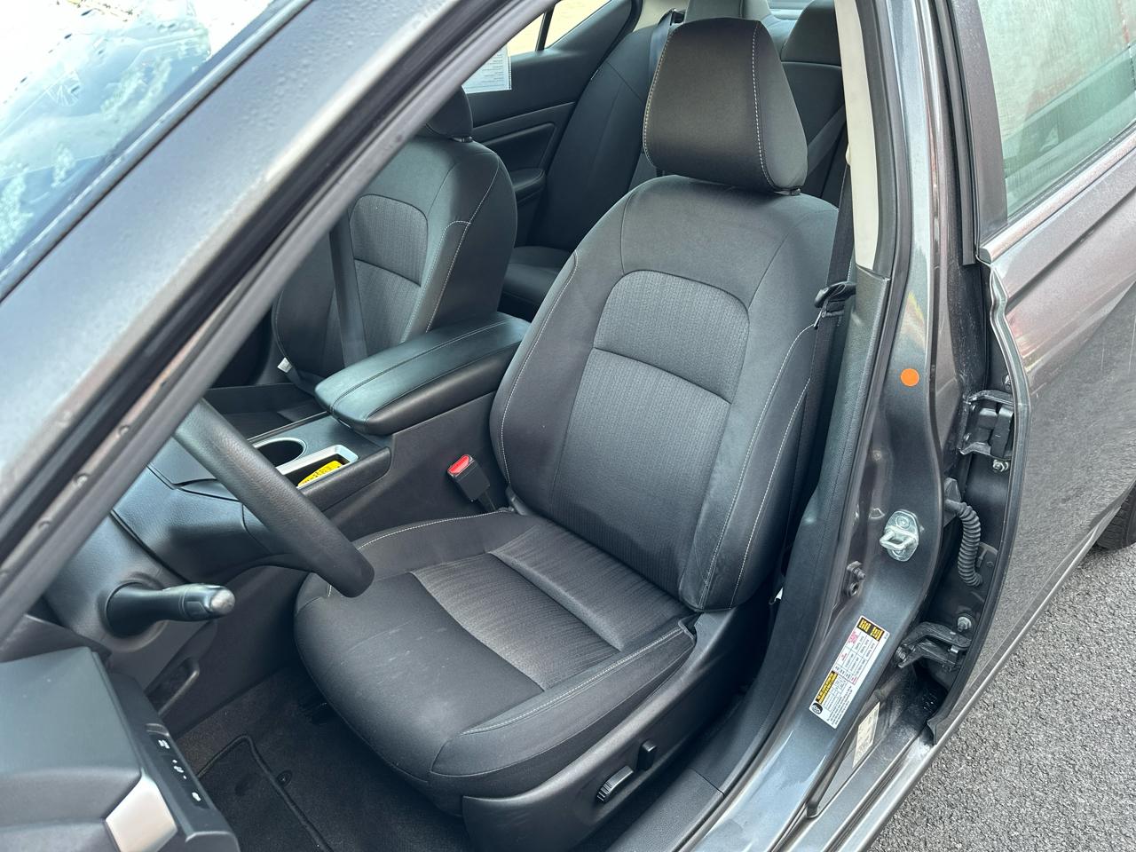 Nissan Altima 2.5 SV Sedan 2022