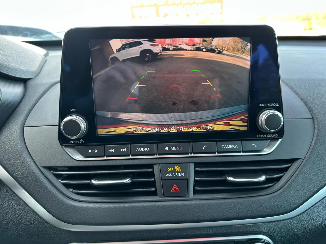 Nissan Altima 2.5 SV Sedan 2022