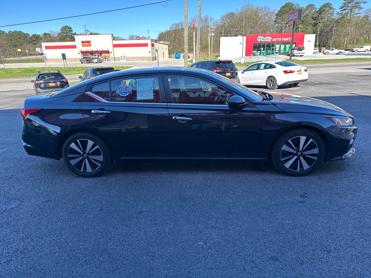 Nissan Altima 2.5 SV Sedan 2022