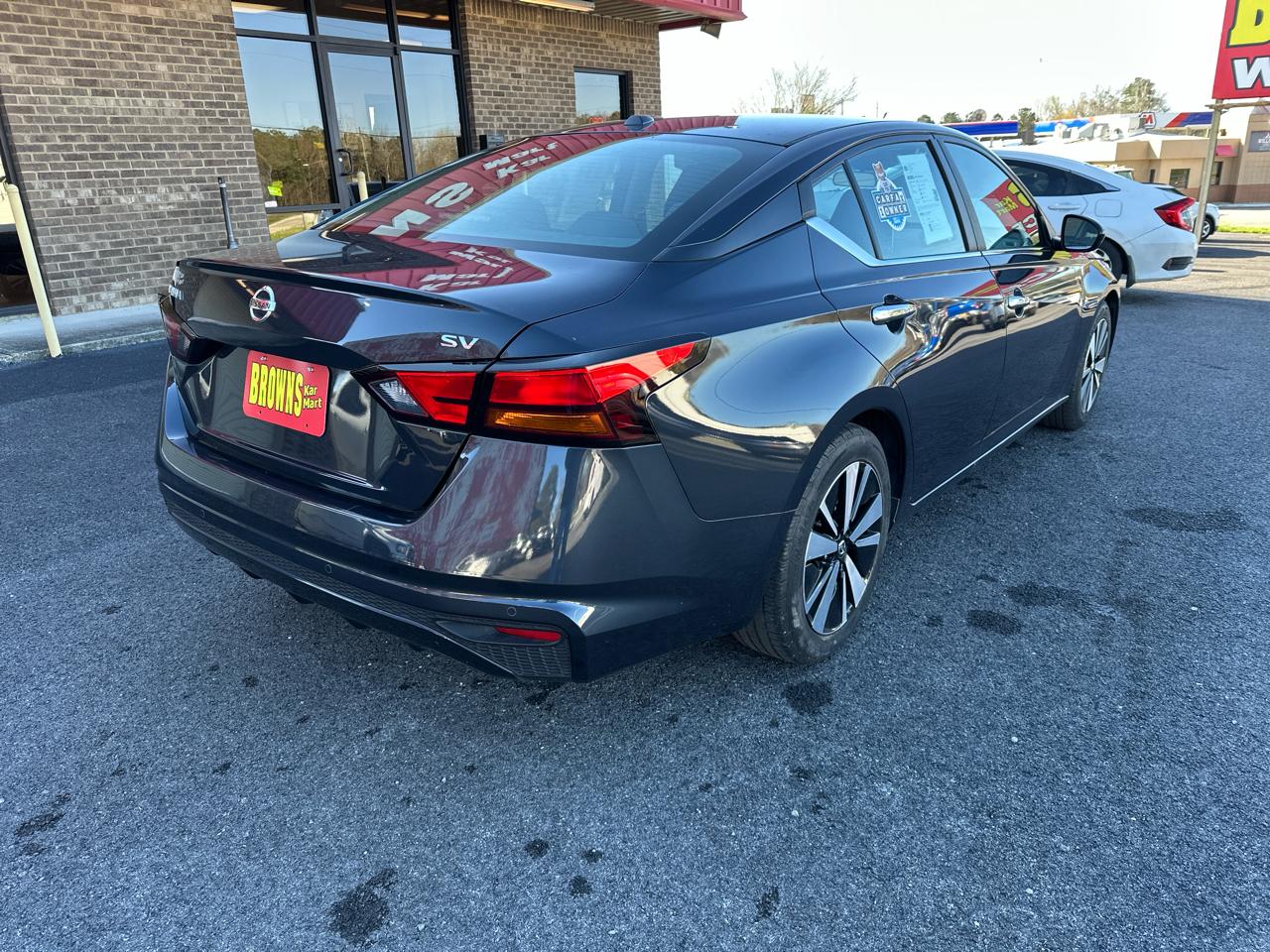 Nissan Altima 2.5 SV Sedan 2022