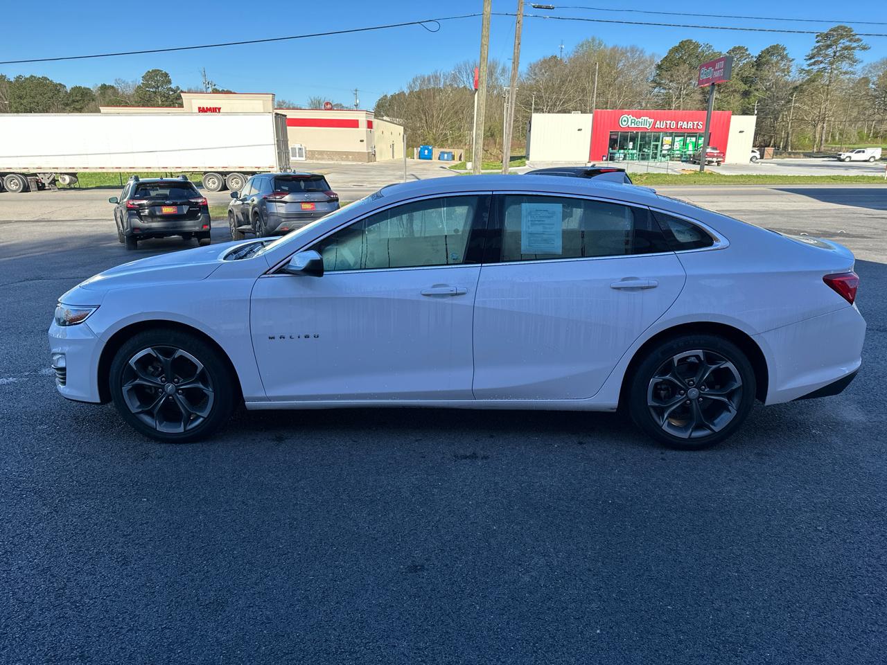 Chevrolet Malibu 4dr Sdn 1LT 2023