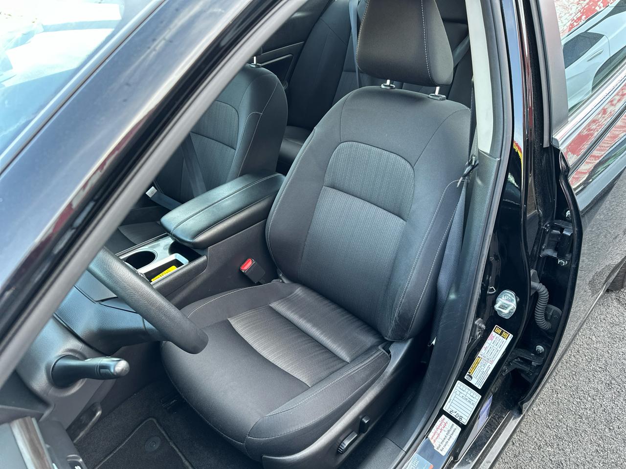 Nissan Altima 2.5 SV Sedan 2024