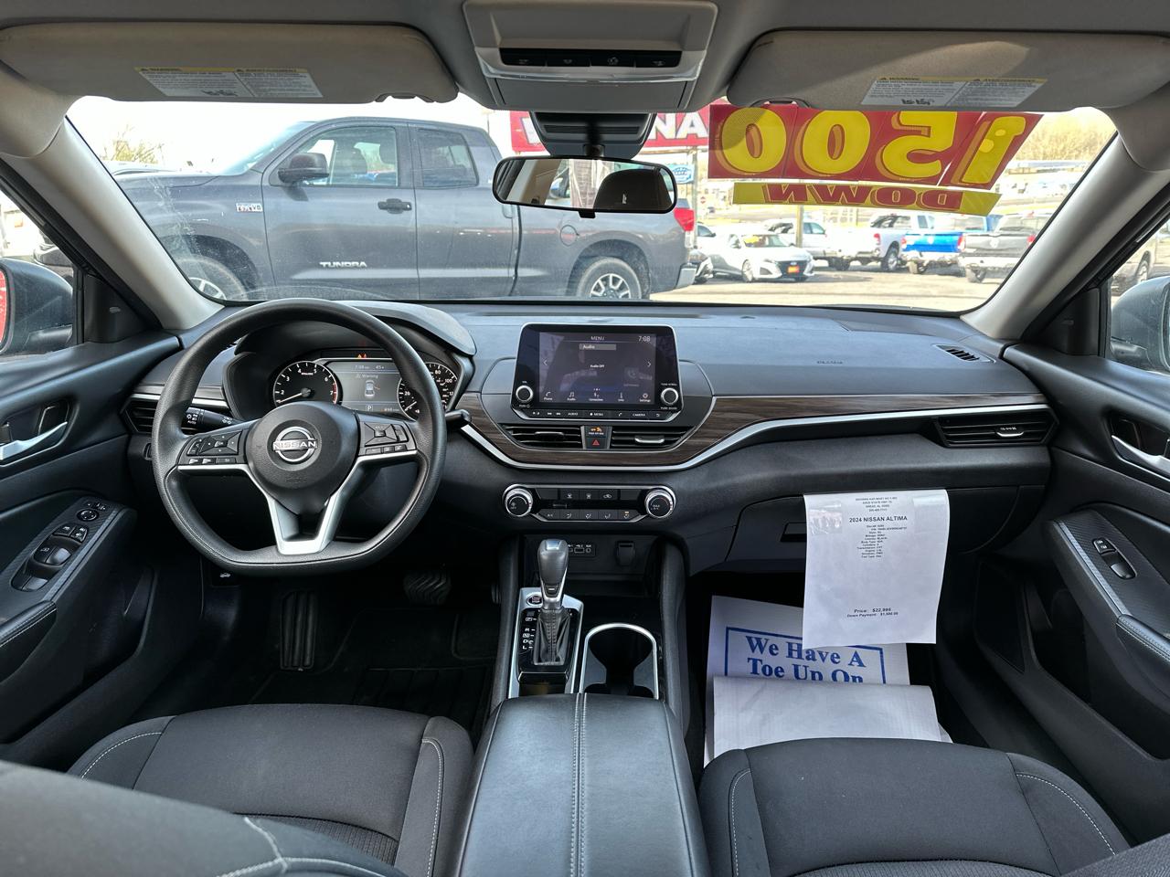 Nissan Altima 2.5 SV Sedan 2024