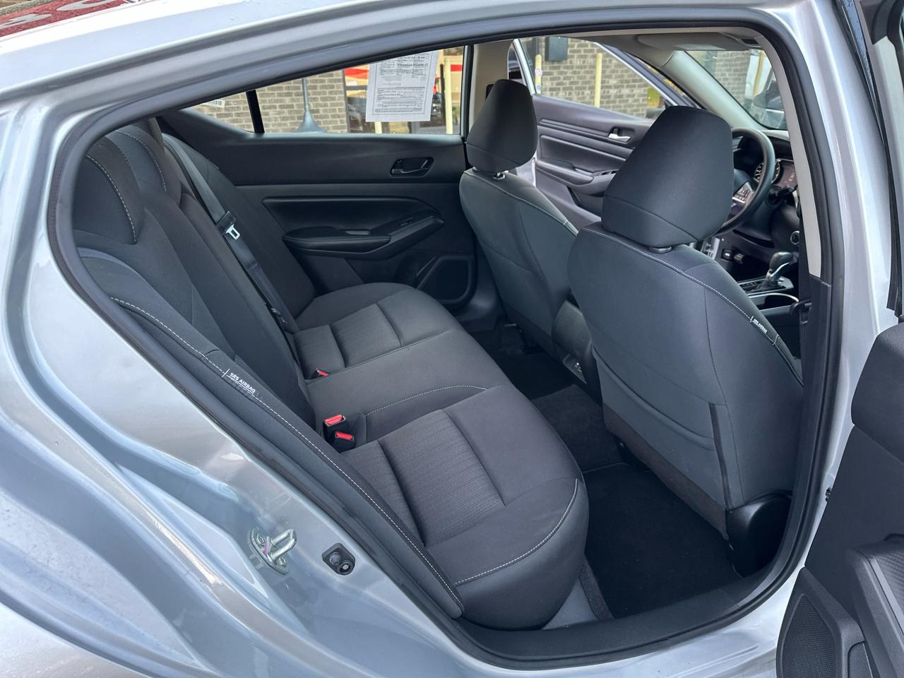 Nissan Altima 2.5 SV Sedan 2024