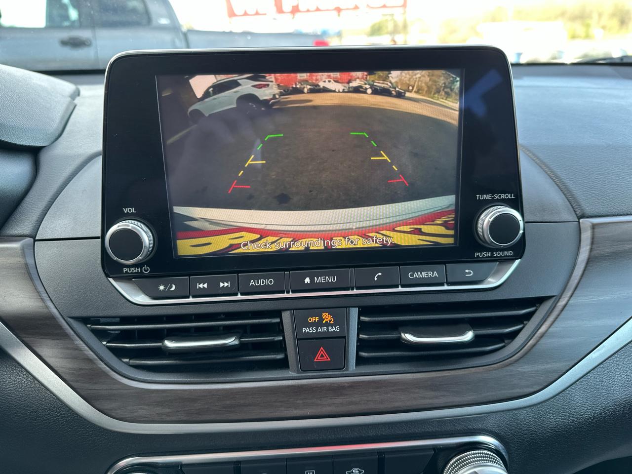 Nissan Altima 2.5 SV Sedan 2024