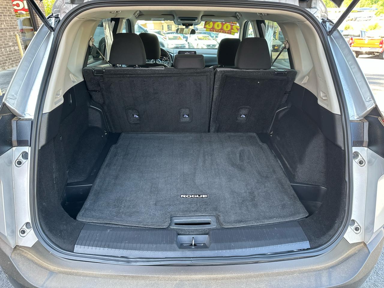 Nissan Rogue AWD SV 2023