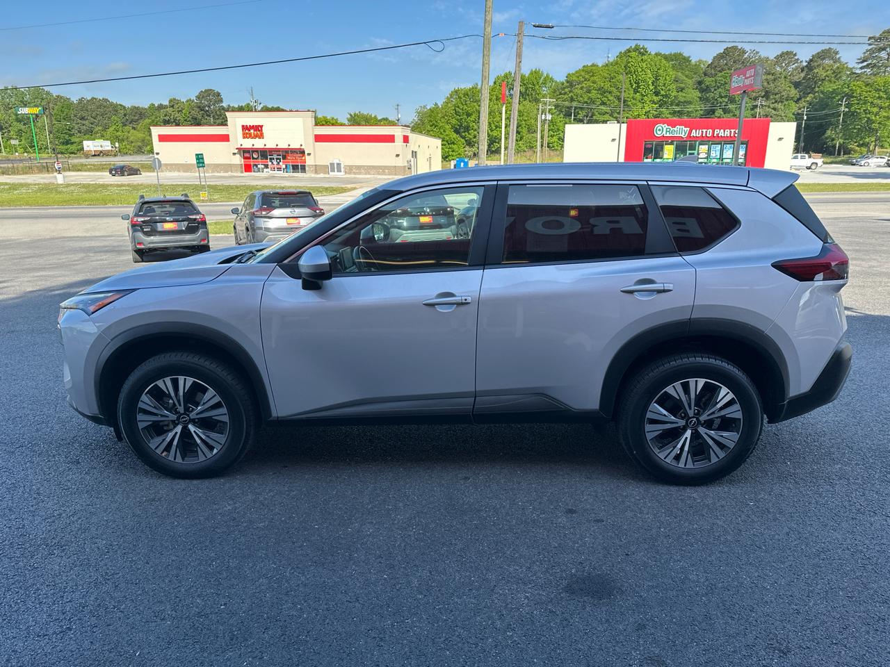 Nissan Rogue AWD SV 2023