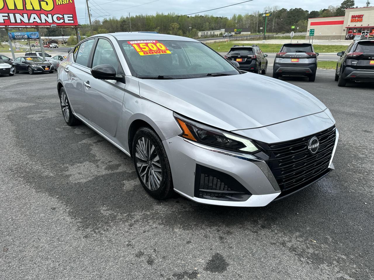 Nissan Altima 2.5 SV Sedan 2024