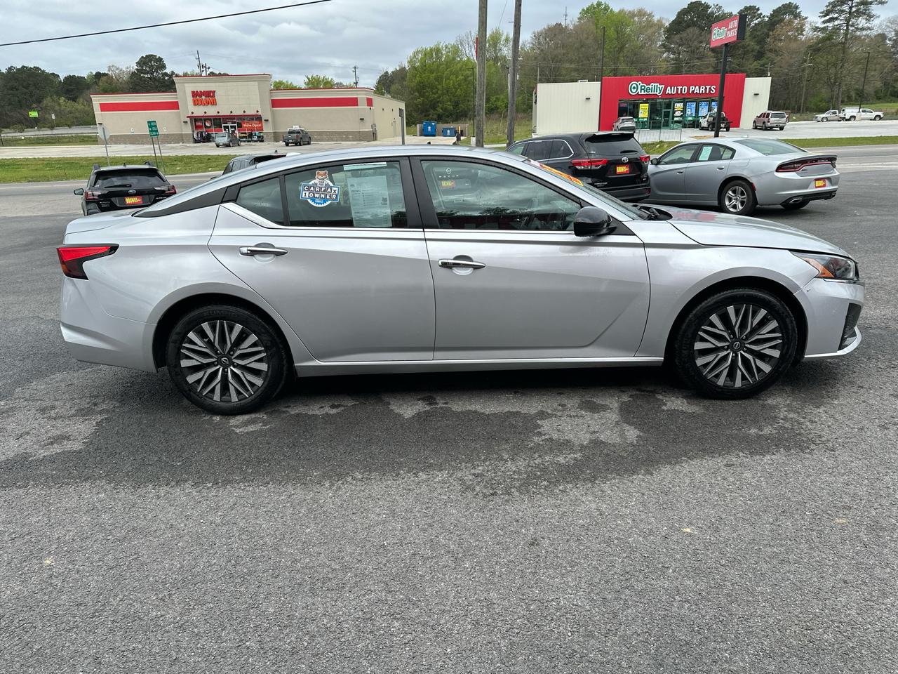 Nissan Altima 2.5 SV Sedan 2024