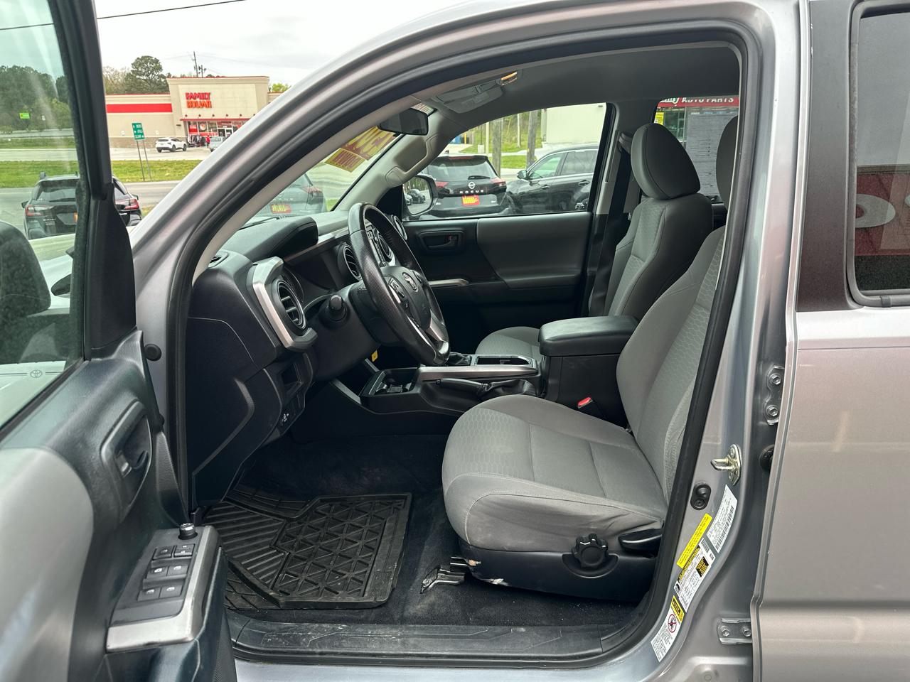 Toyota Tacoma 2WD Double Cab V6 AT TRD Off Road (Natl) 2016