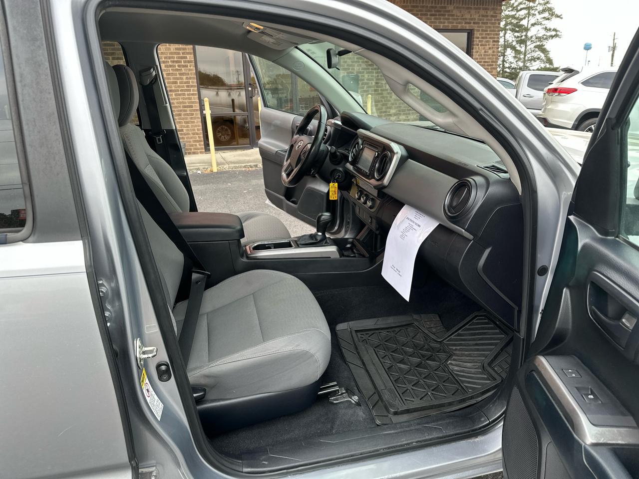 Toyota Tacoma 2WD Double Cab V6 AT TRD Off Road (Natl) 2016