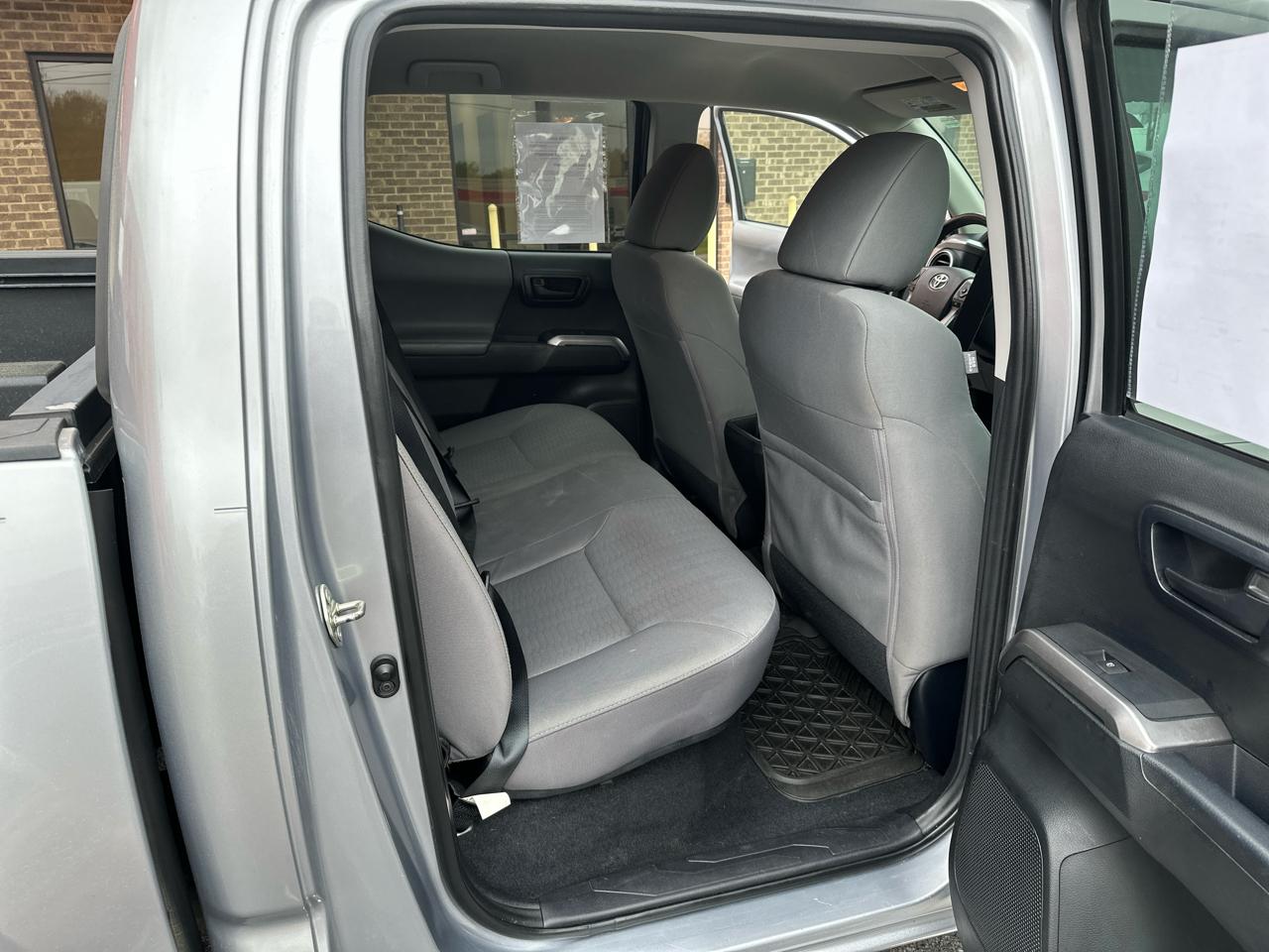 Toyota Tacoma 2WD Double Cab V6 AT TRD Off Road (Natl) 2016