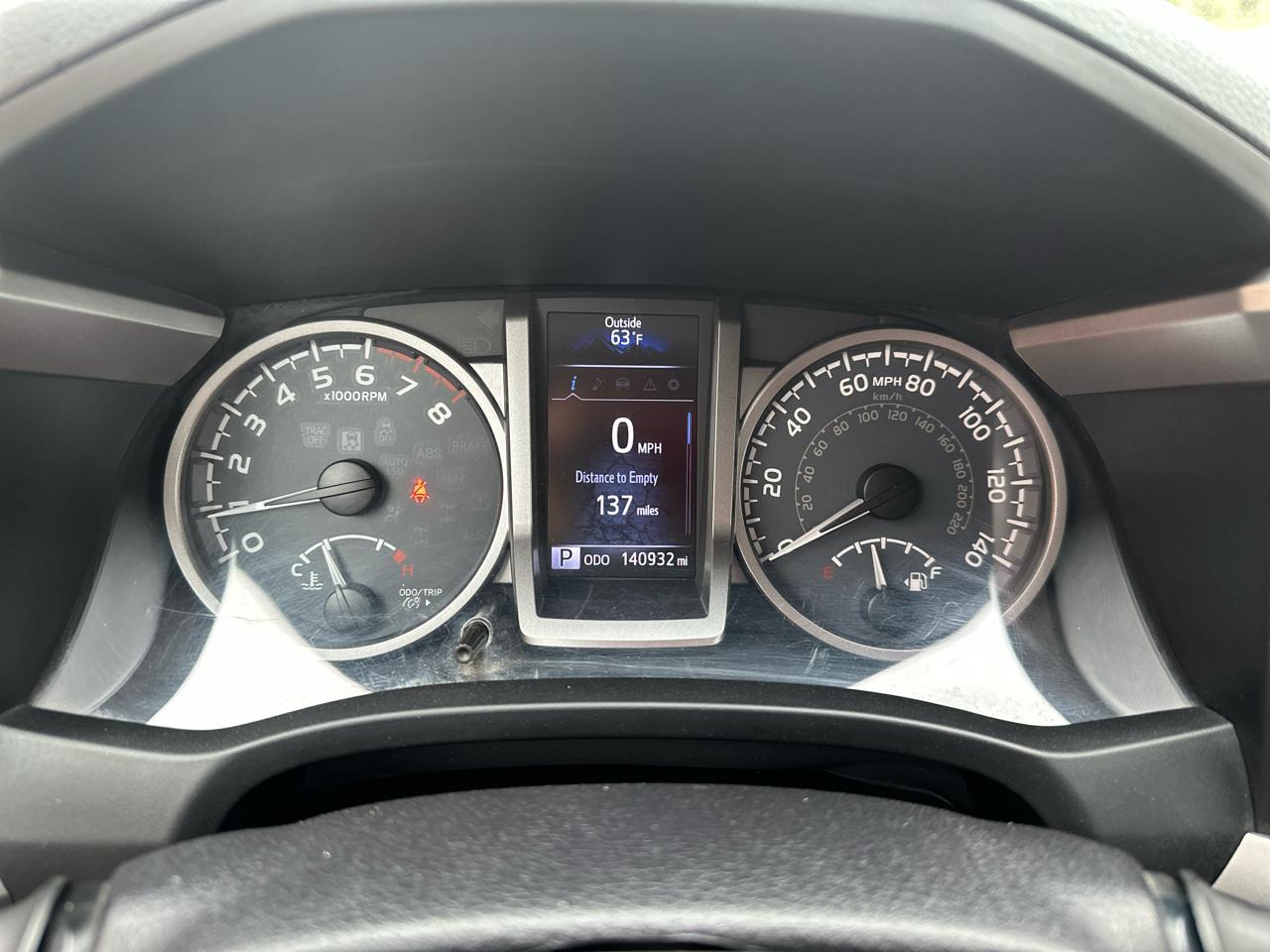 Toyota Tacoma 2WD Double Cab V6 AT TRD Off Road (Natl) 2016