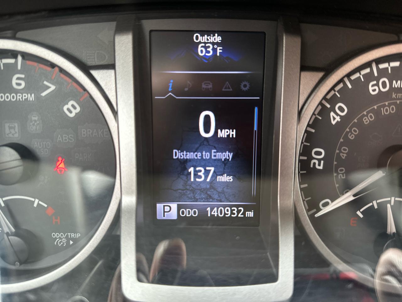 Toyota Tacoma 2WD Double Cab V6 AT TRD Off Road (Natl) 2016