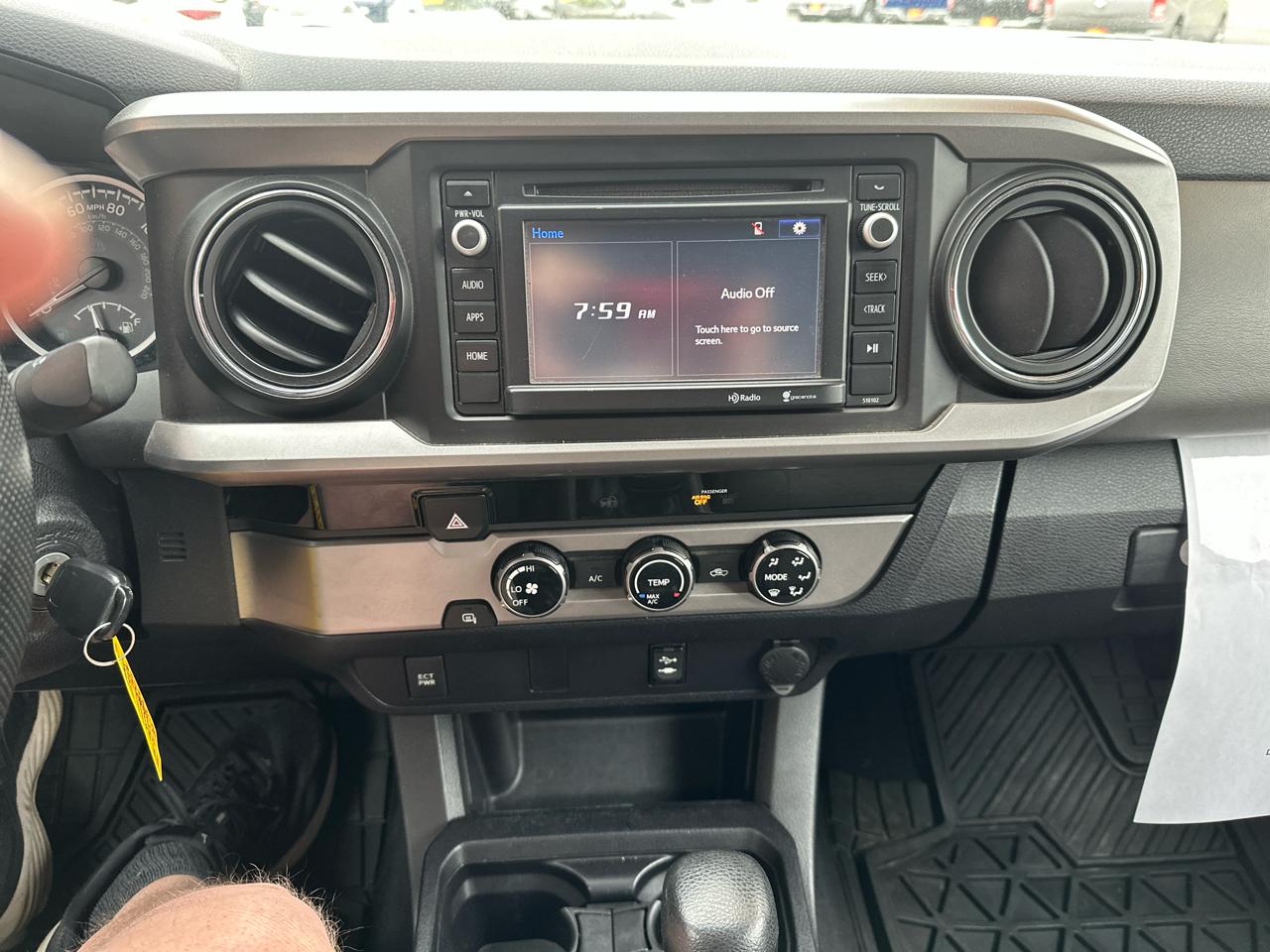 Toyota Tacoma 2WD Double Cab V6 AT TRD Off Road (Natl) 2016