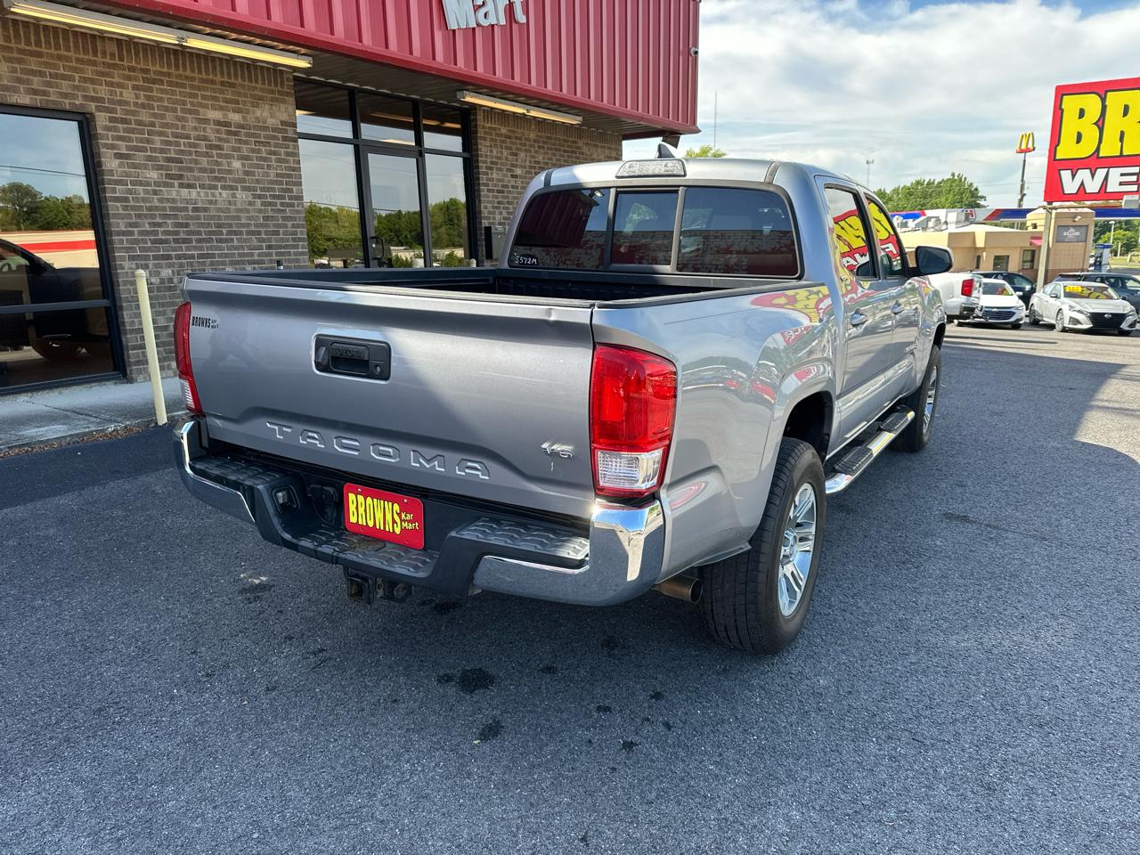 Toyota Tacoma 2WD Double Cab V6 AT TRD Off Road (Natl) 2016