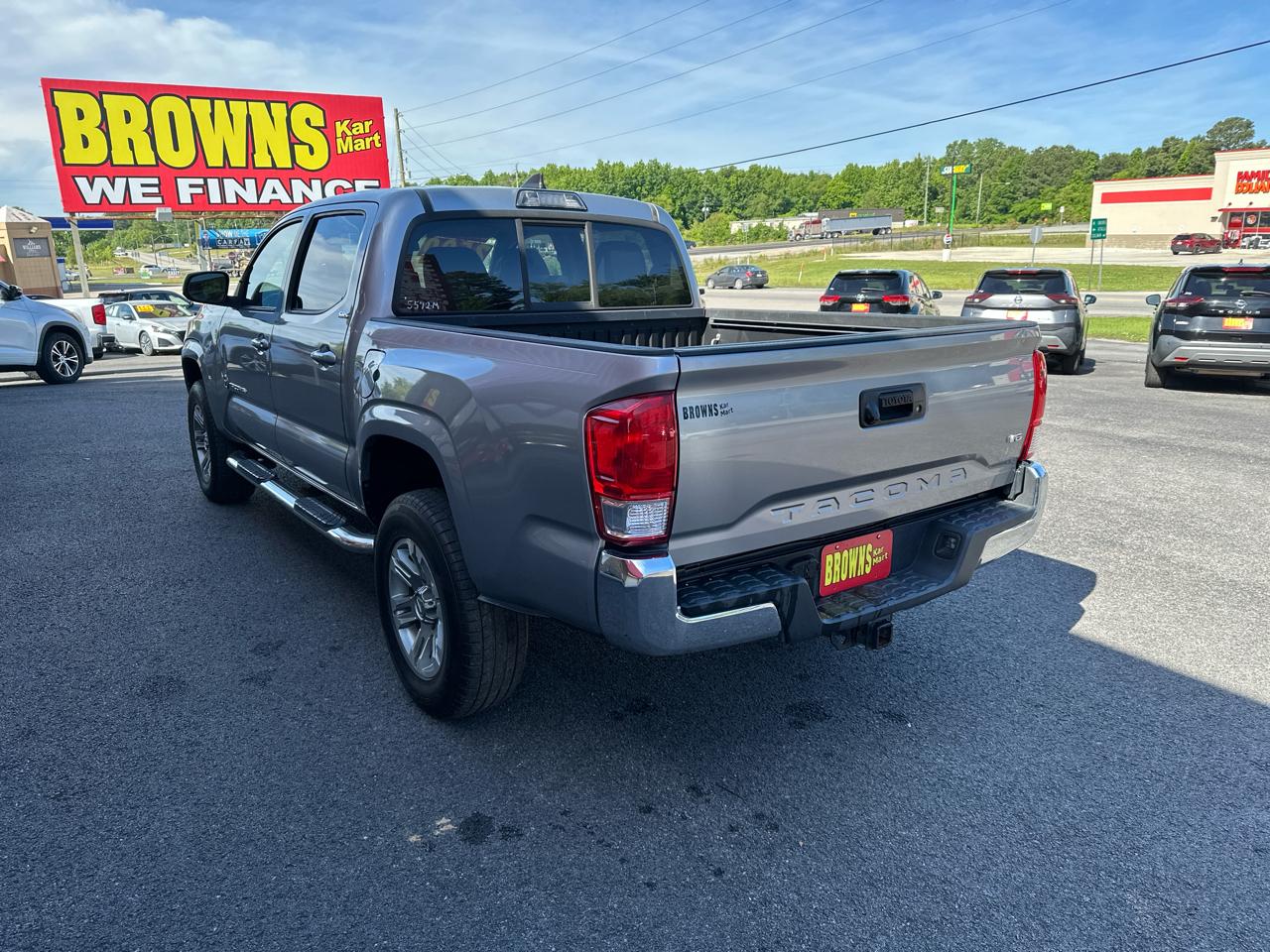 Toyota Tacoma 2WD Double Cab V6 AT TRD Off Road (Natl) 2016
